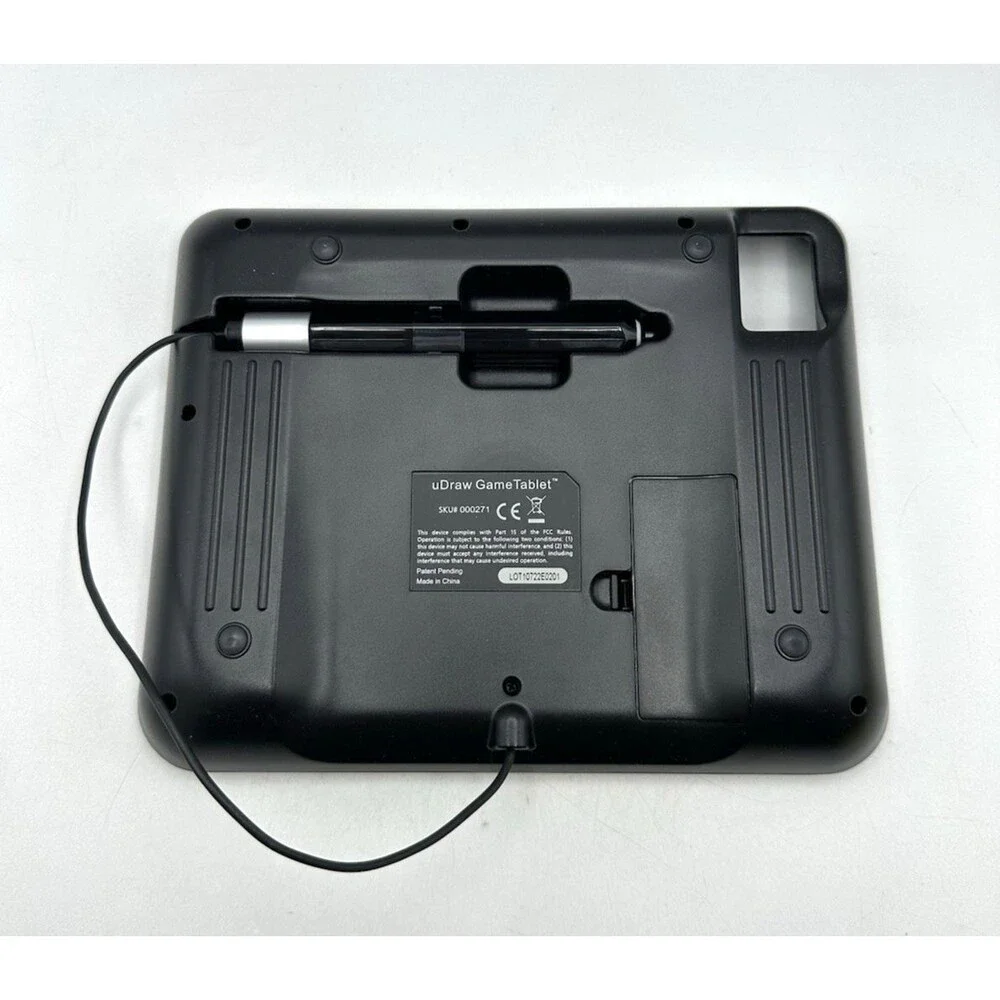 THQ Nintendo Wii uDraw Black Game Tablet w/ Studio Game **UNTESTED**